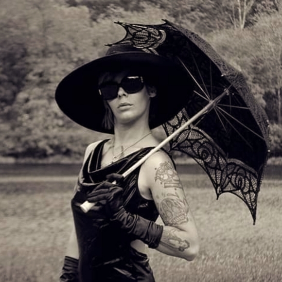 Meet your Posher, Krysta - Picture 4 of 12